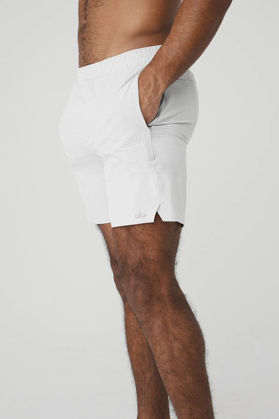 7 Traction Short - White