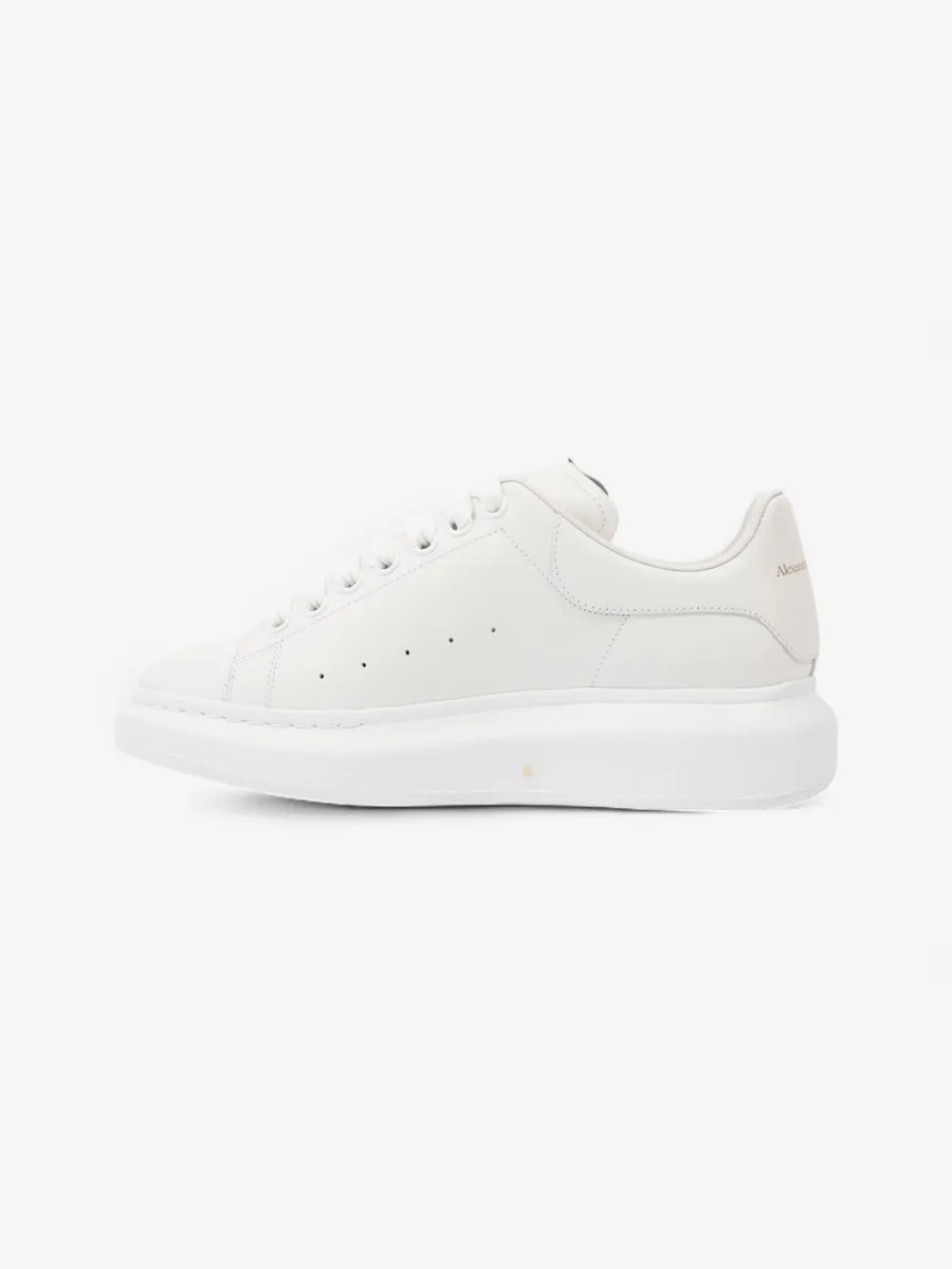 Alexander McQueen Oversized Sneakers White Leather EU 40 UK 6