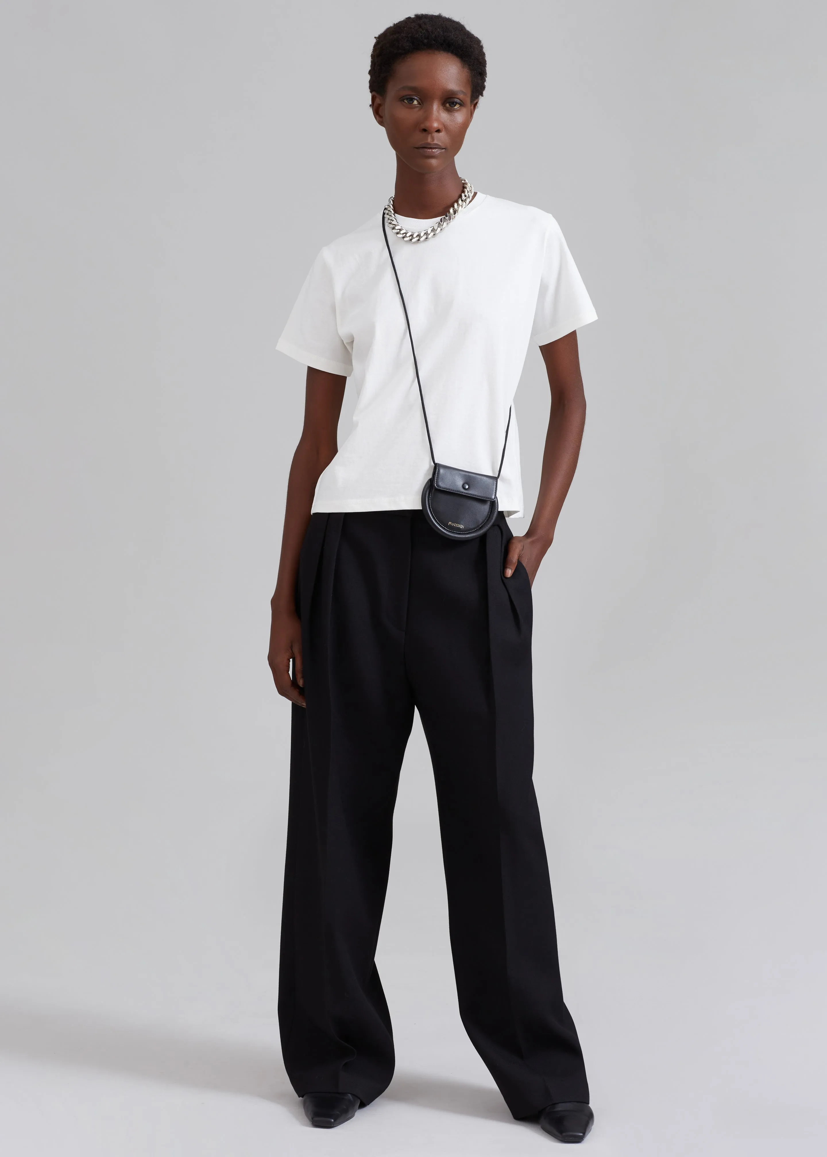 Cian Pintuck Trousers - Black