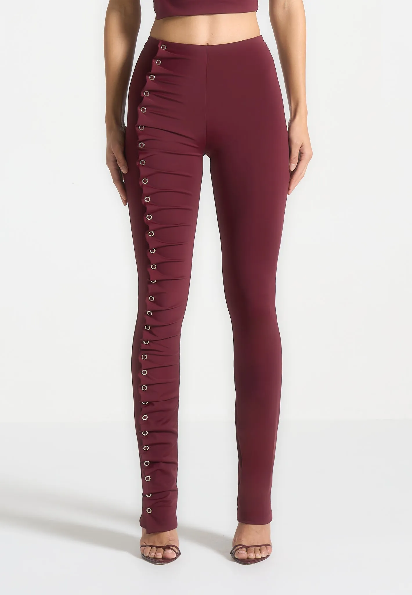 Eyelet Detail Tacked Leggings - Wine Red