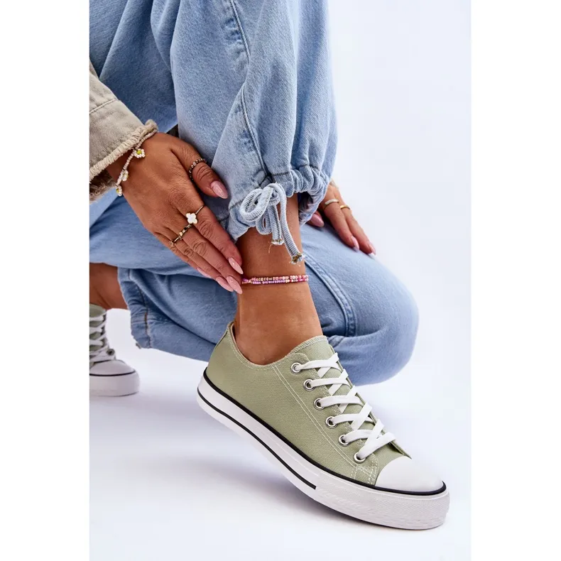 FR1 Women's Classic Low Top Sneakers Light Green Vegas