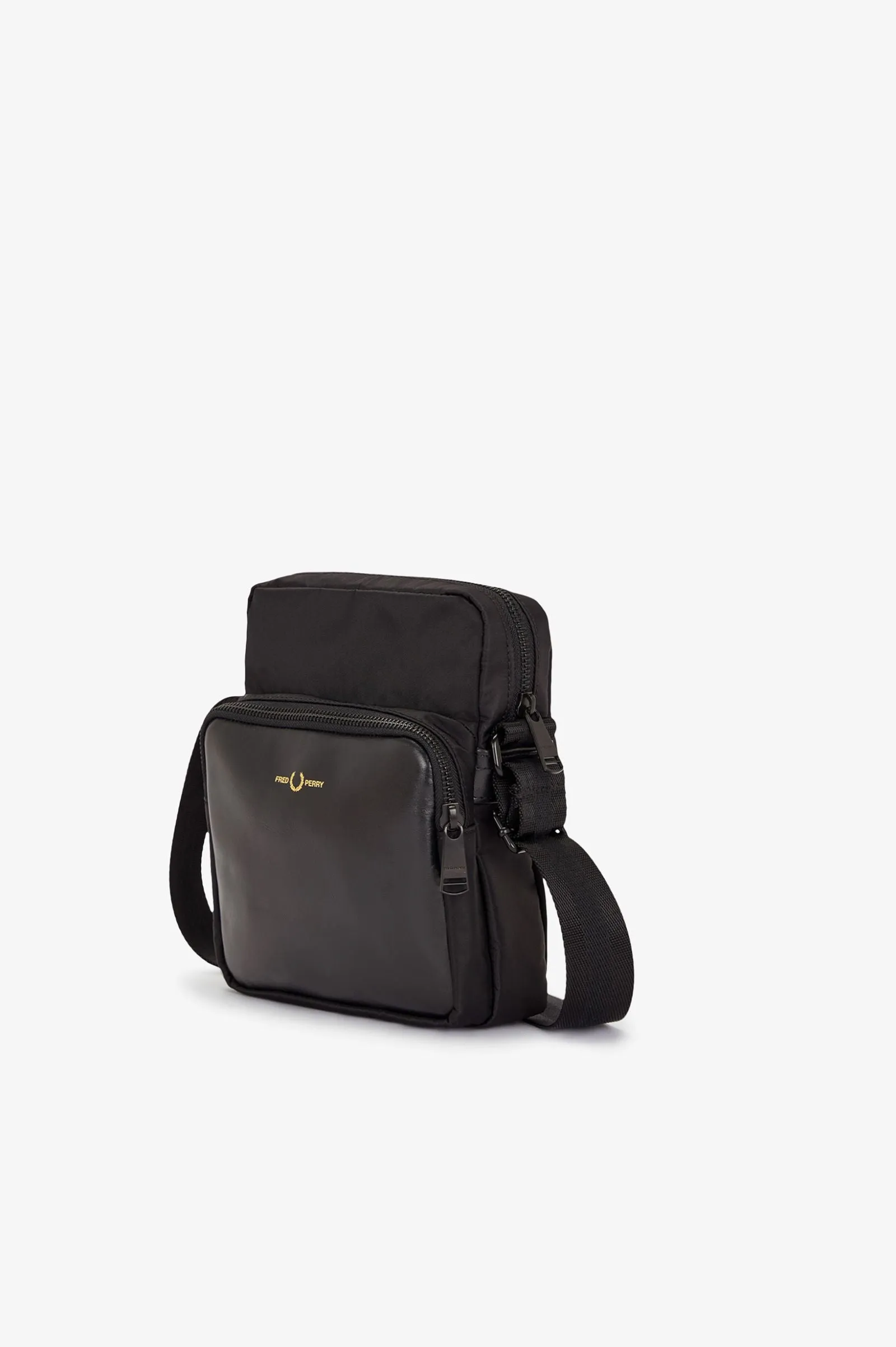 Fred Perry Nylon Twill Leather Side Bag