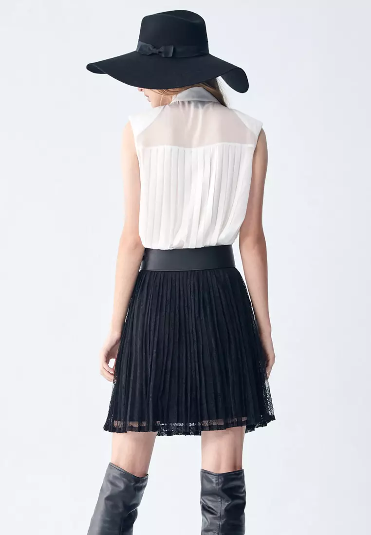 iROO Pleated Lace Skirt