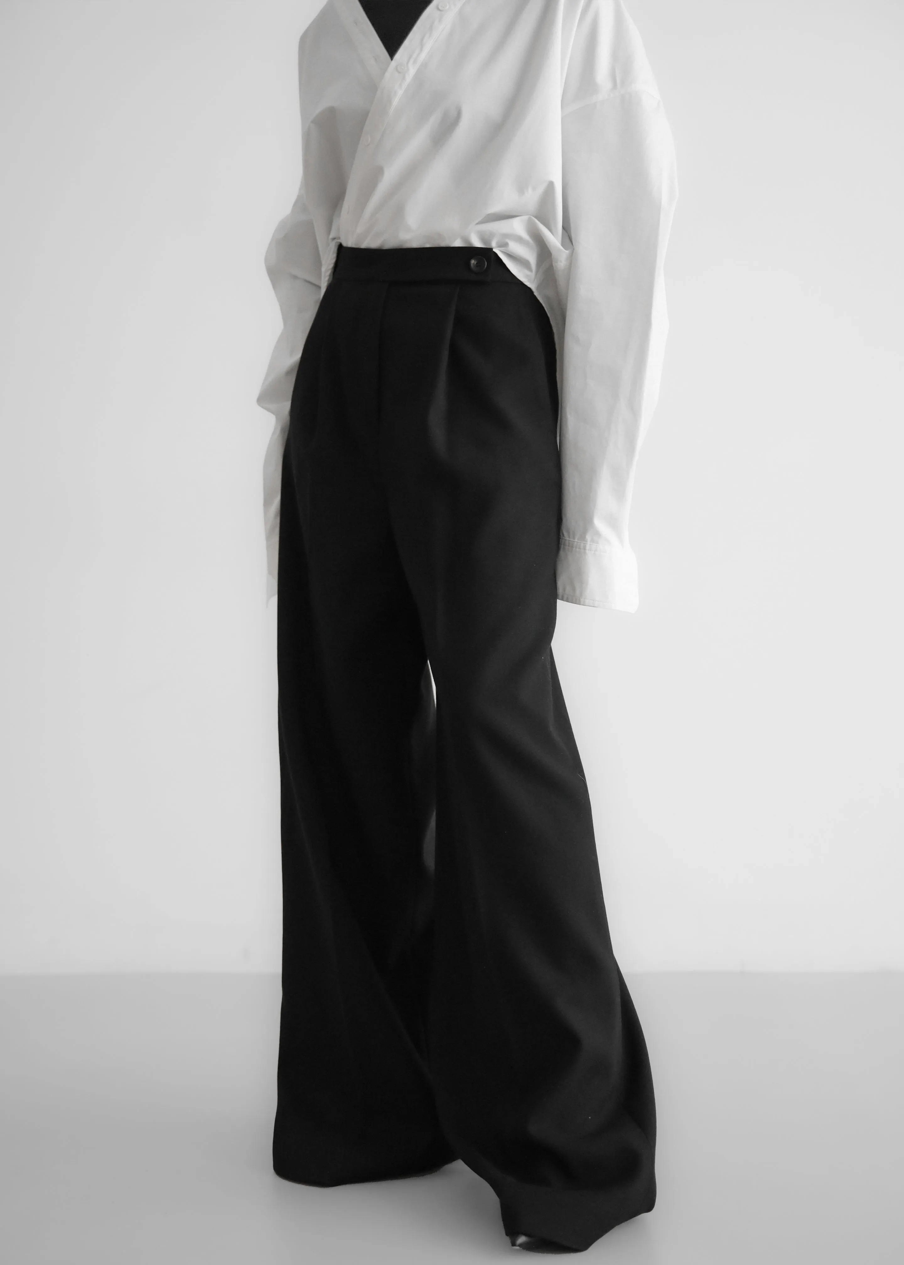 Kamila Wide Leg Trousers - Black