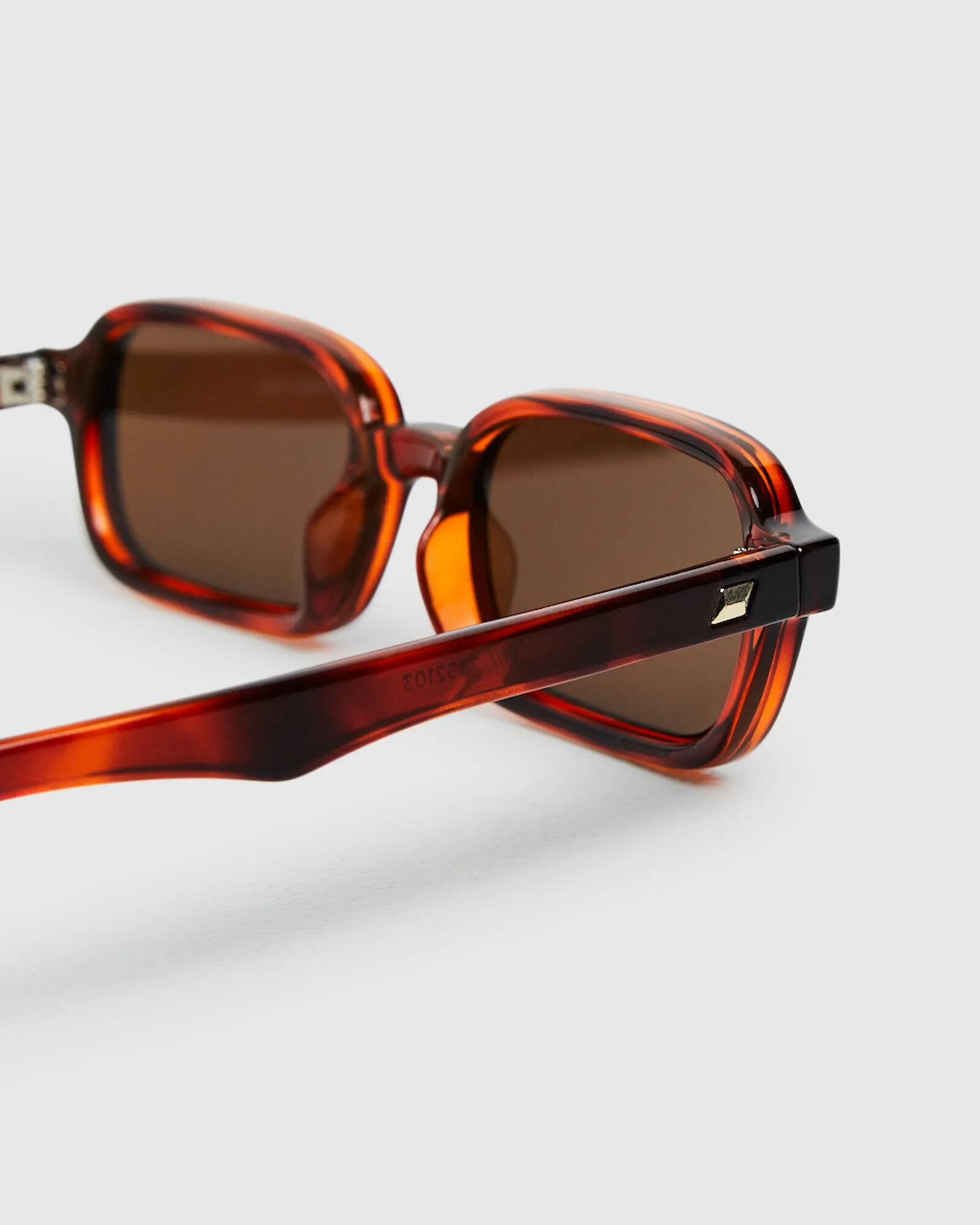 Le Specs Pilferer Sunglasses