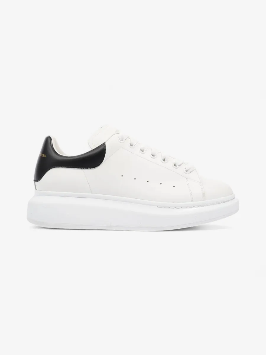 Oversized Sneakers White / Black Tab Leather EU 43 UK 9