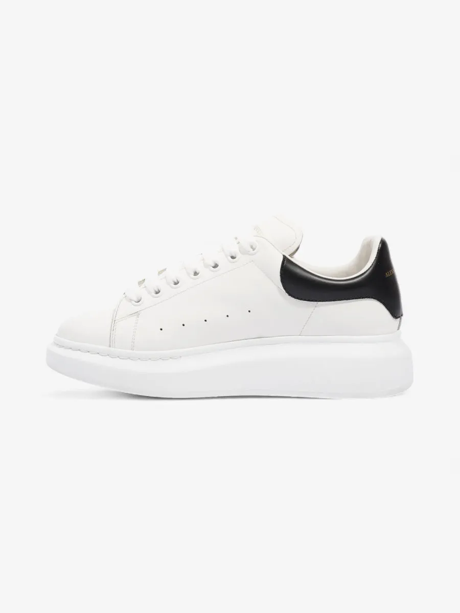 Oversized Sneakers White / Black Tab Leather EU 43 UK 9