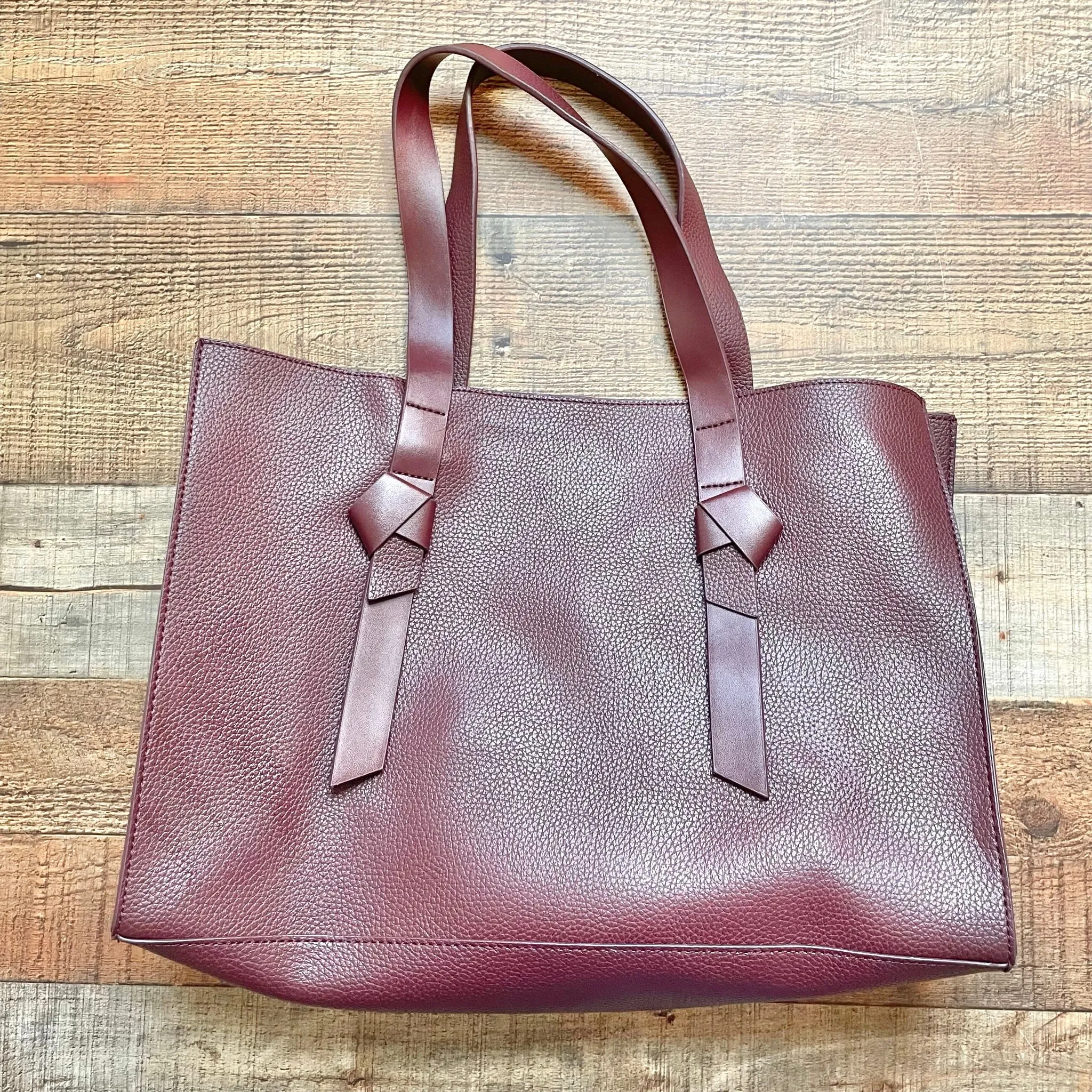 RACHEL ZOE CRANBERRY LEATHER HANDBAG ( ONLINE, SEE NOTES)