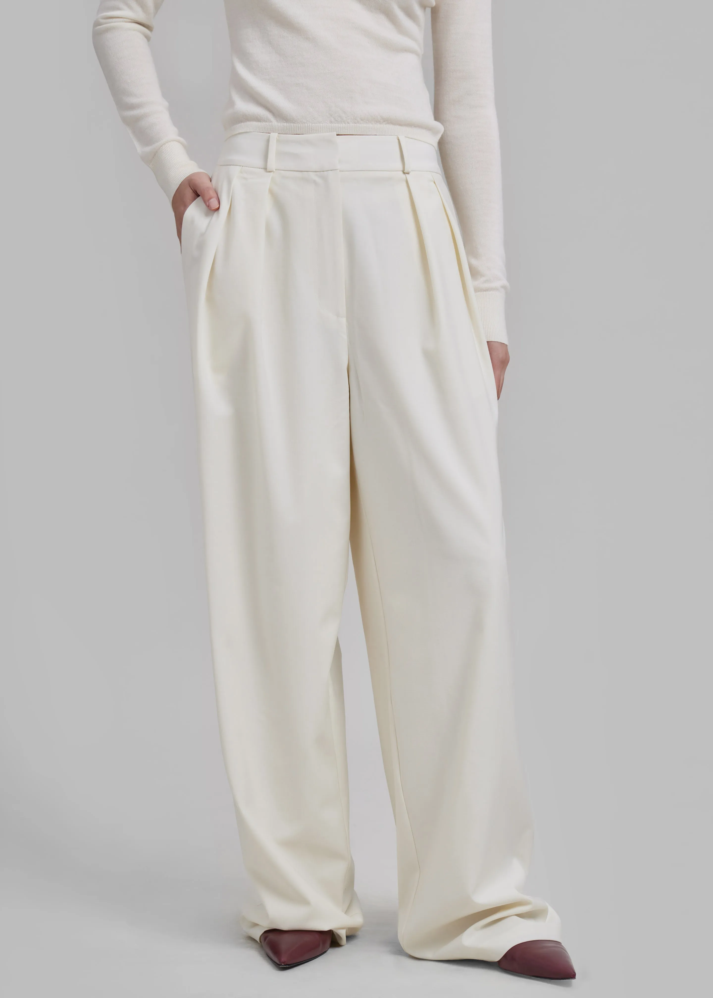 Ripley Pleated Trousers - Ivory