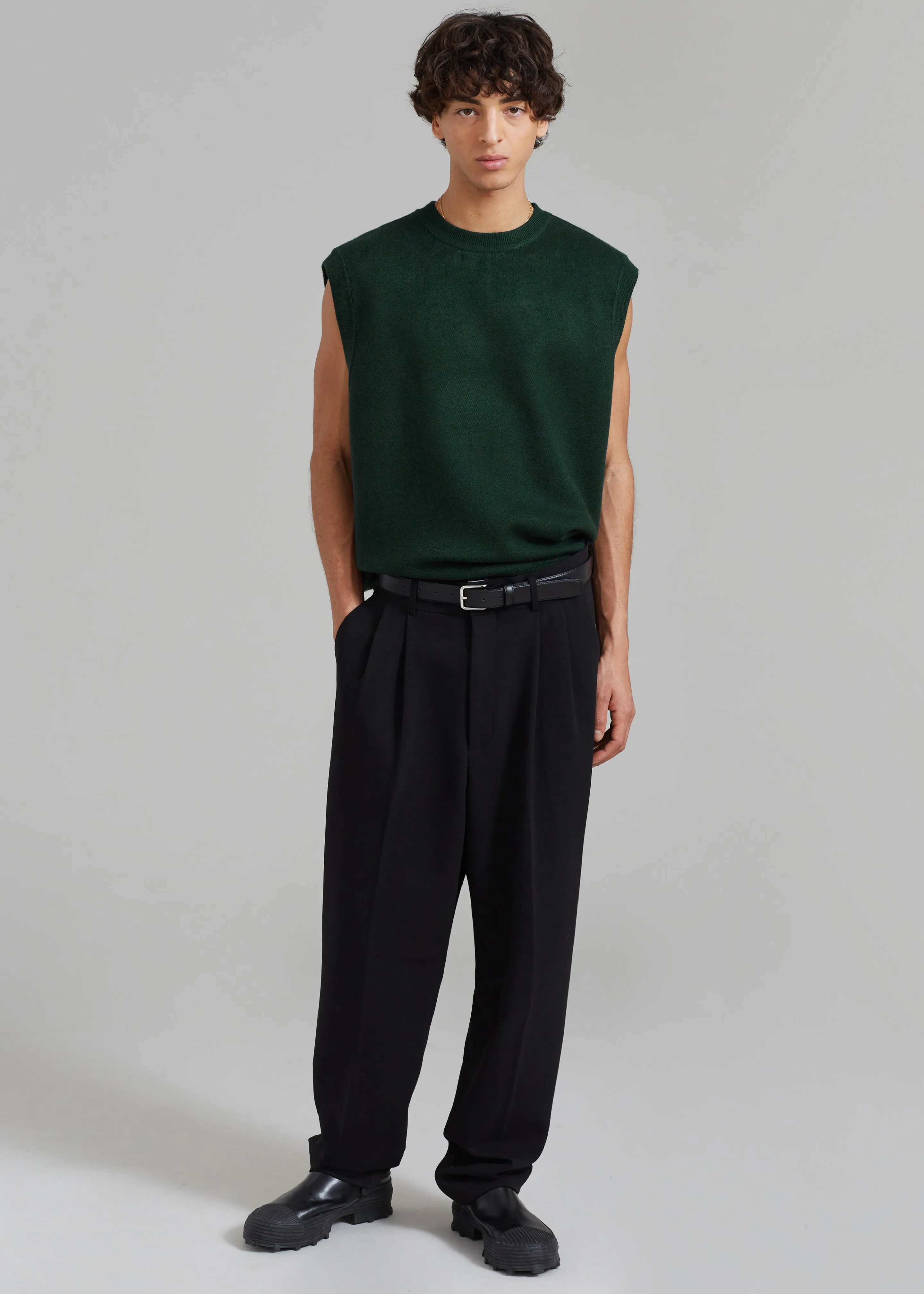 Russel Pleated Trousers - Black