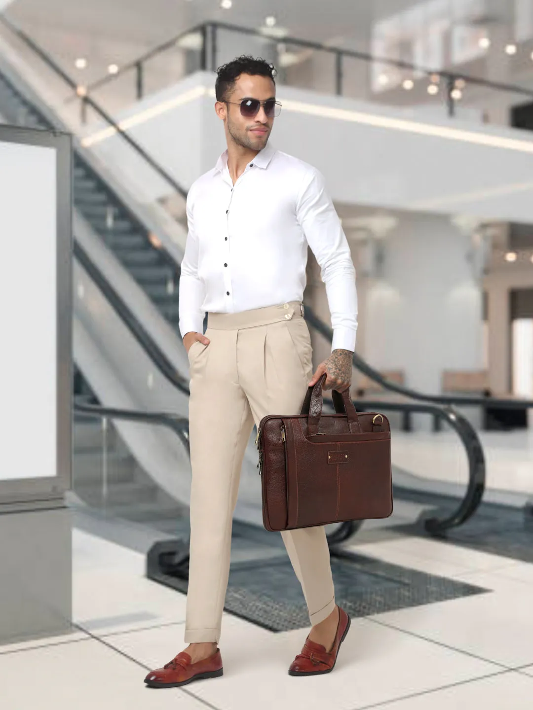 Unisex Brown Leather taxtured laptop Bag