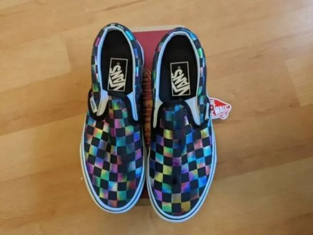 Vans Classic Slip-On 'Iridescent Checkerboard' Rainbow C...