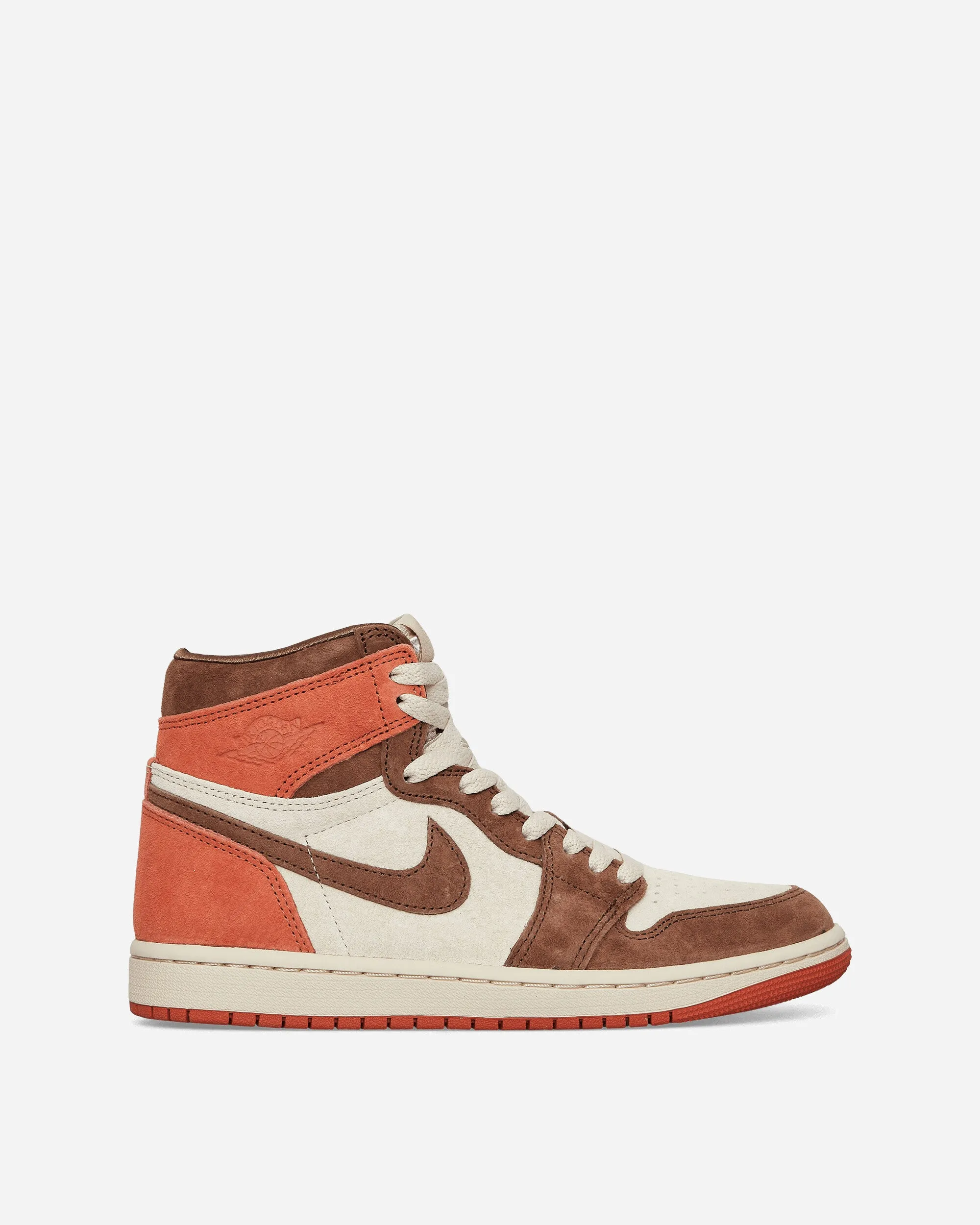 WMNS Air Jordan 1 Retro High Sneakers Cacao Wow / Sanddrift