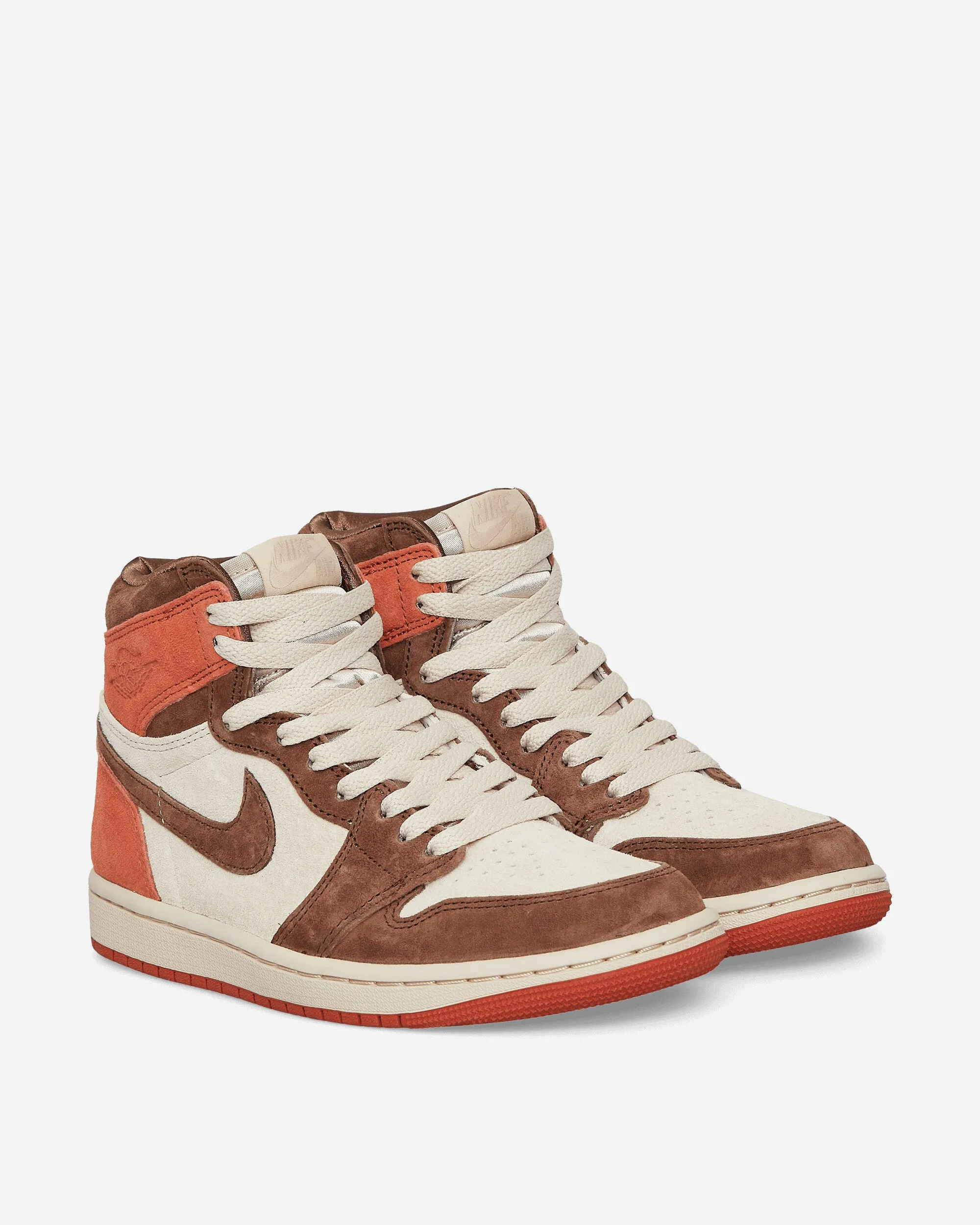 WMNS Air Jordan 1 Retro High Sneakers Cacao Wow / Sanddrift